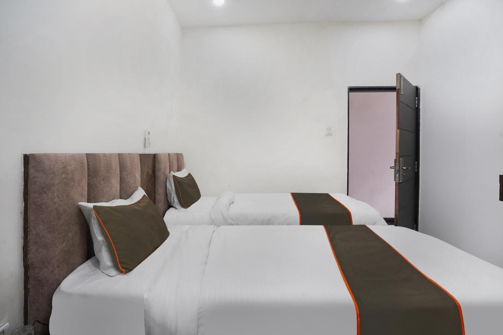 Townhouse Amanaka Formerly Hotel City Pride Rāipur Dış mekan fotoğraf