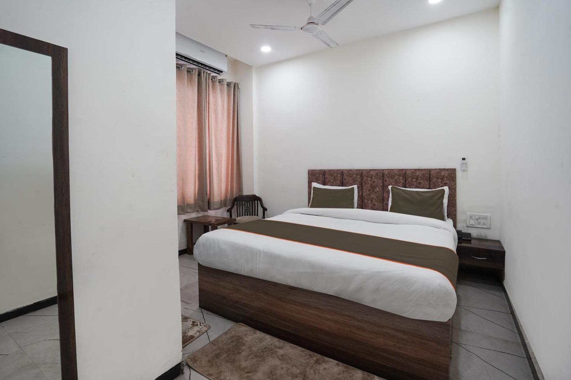 Townhouse Amanaka Formerly Hotel City Pride Rāipur Dış mekan fotoğraf